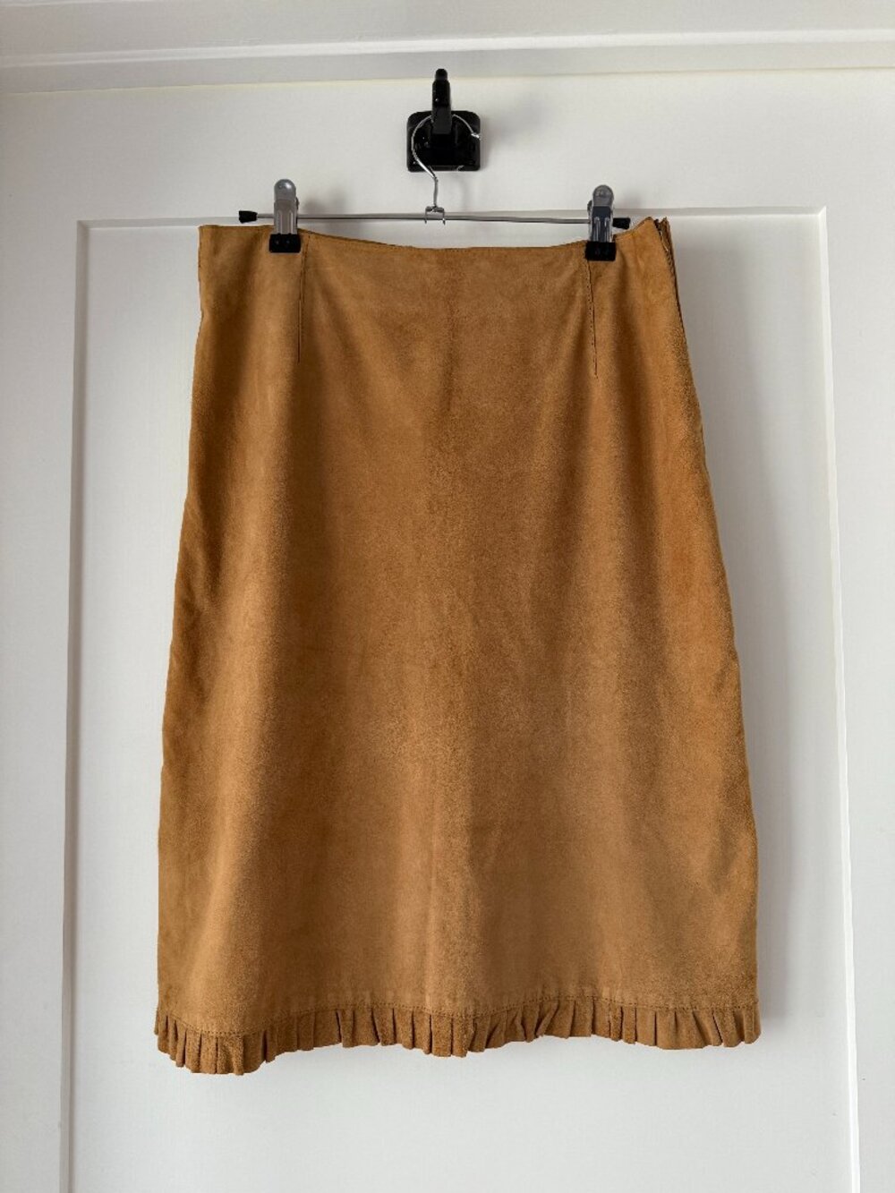 Vintage Barneys CO-OP Goat Suede Camel Skirt Made In Italy